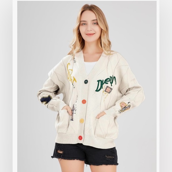 Sweater - Picture 2 of 6